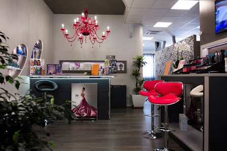 Immagine SunCity - Centro Estetico Solarium Trattamenti Benessere 4