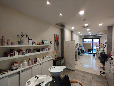 Immagine Idea donna centro di benessere e bellezza capelli di Sabrina Corato 2