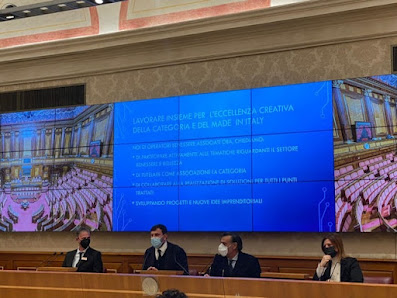 Immagine HAIR VOGUE ESTETICA 3