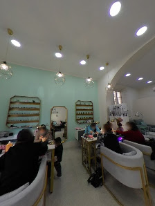 Immagine H&X Nail Salon 5