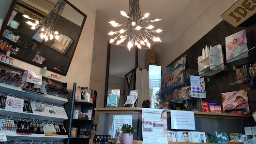 Immagine Centro Maldive – Estetica e Benessere – Solarium – Centro Adyurvetico 2