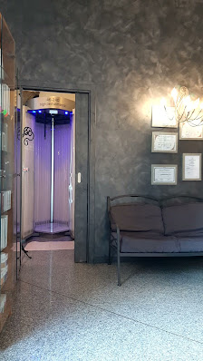 Immagine Centro Maldive – Estetica e Benessere – Solarium – Centro Adyurvetico 3