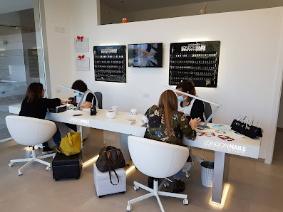 Immagine London Nails Excellence 1