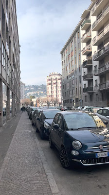 Immagine manicure como nail SPA como 3