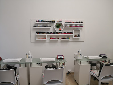Immagine Naiti nail spa 4