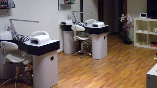 Immagine Nailú Centro Ricostruzione Unghie 2