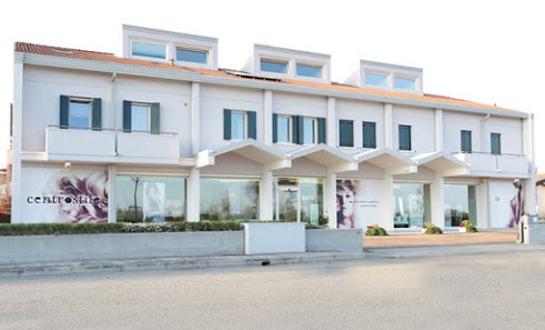 Immagine centrostile | Parrucchieri Estetica Dermopigmentazione 3