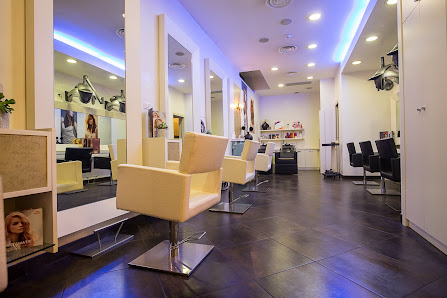 Immagine La Suite Della Bellezza Body Hair di gramolelli patrizia 2