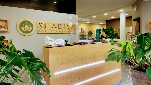 Immagine Estetica Shadiva Di Dobenko Zeljkica 2