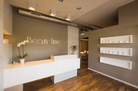 Immagine Beauty Time di Elena Maksimovich 2