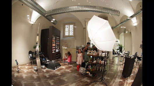 Immagine Florence Urban Beauty - Make Up & Nails 2