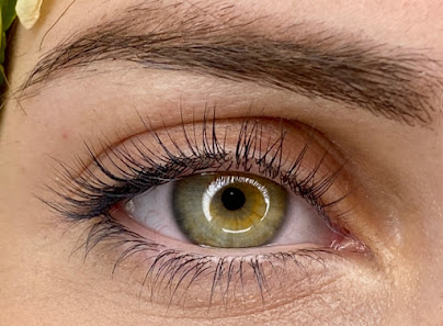 Immagine Accademia dello sguardo - Corsi Extension ciglia a Caserta 4