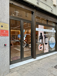 Immagine Elegant Nails Centro Estetico - Profumeria Artistica e di Nicchia 2