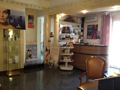 Immagine Aesthetica & Make Up Studio SNC di A.Verga & C 2