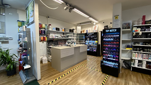 Immagine CAPELLI & NAILS 3