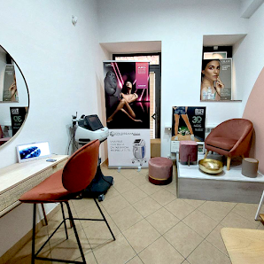 Immagine Glow up Beauty tech 1