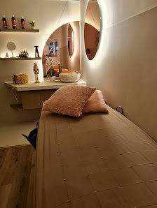 Immagine Dalia Essenza di Bellezza Centro inTisanoreica & epilazione Laser Monolith-estetica avanzata 1