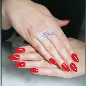 Immagine Posh Nails 1
