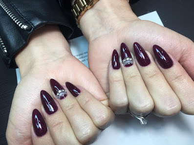 Immagine Mania Ferrara Ricostruzione unghie e extension ciglia 1