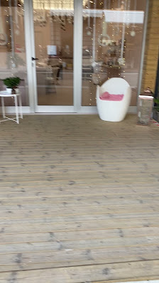 Immagine Rosso Jungla - Nails Riccione 3