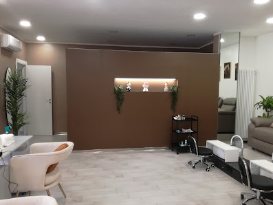 Immagine Ladynails Ciriè 1