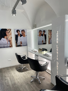 Immagine Jean Louis David Parrucchiere Barbiere Estetica Prato Centro 2