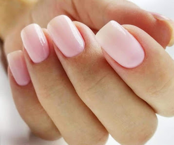 Immagine L' Estetica di Giulia 1