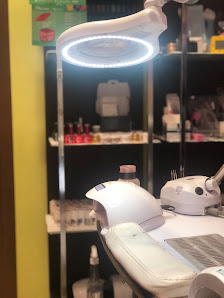 Immagine Charme Parrucchieri - Centro Estetico 3