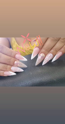 Immagine NAILS IN LOVE (Crystal Nails trapani) 3