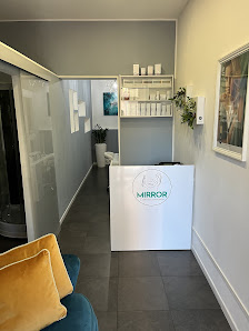 Immagine Mirror Estetica Avanzata 1