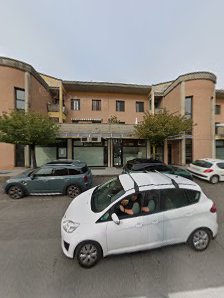 Immagine CND SHELLAC CERTIFIED SALON ESTETICA EASY CHIC DI FACCHINETTI CLAUDIA 3