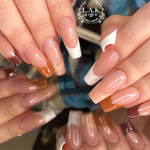 Immagine L.A.K. Nails & Barbershop (Prenota Online) 1
