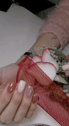 Immagine Artistic Nails | Lo stile sulle tue unghie 3