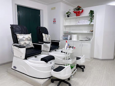 Immagine IUIU Nail 2