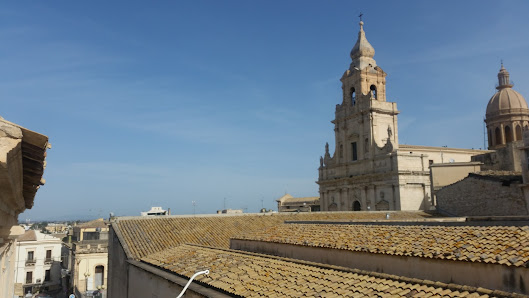 Immagine Amiche Mie S A S 1