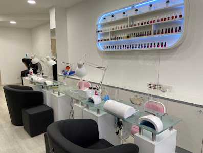 Immagine Nice nails Centro estetico treviglio 2