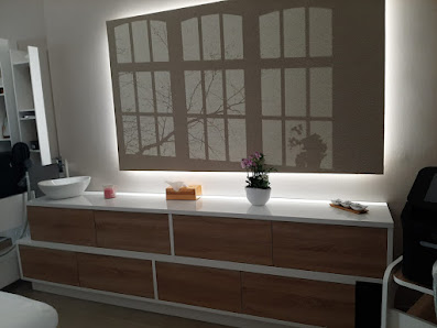 Immagine EMADERM SKIN 2