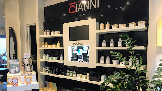 Immagine Di Ianni Hair and Body Parrucchiere Centro Estetico 1