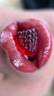 Immagine Trucco permanente e laminazione ciglia e sopracciglia Savona maestra 𝐊𝐀𝐓𝐄𝐑𝐘𝐍𝐀 𝐏𝐎𝐏𝐎𝐕𝐀 3