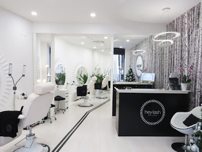 Immagine Heylash | Extension Ciglia, Microblading, Laminazione a Bergamo 1