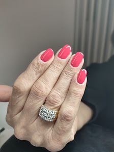 Immagine Visionari Barber & Estetica Uomo-Donna 1