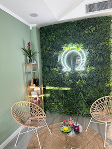 Immagine Omega Nails 1