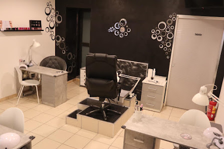 Immagine Centro estetico "ME" Nails Academy & Artist Tattoo di Anna De Francesco 3