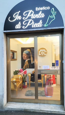 Immagine Estetica In Punta di Piedi 2