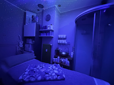 Immagine MD Beauty Lounge - ESTETICA base e AVANZATA - Centro specializzato ceretta brasiliana SKIN’S 4