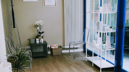 Immagine L 'essenziale di Linda Moraschinelli 1