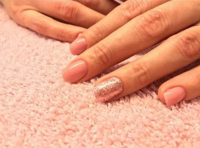 Immagine Glo Nails & Beauty 3