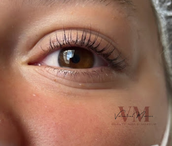 Immagine Valentina_Beauty_Nails_Makeup 1