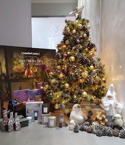 Immagine Ricostruzione Unghie Soluzione Mani 5