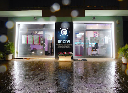 Immagine Estetica Black Sun 4